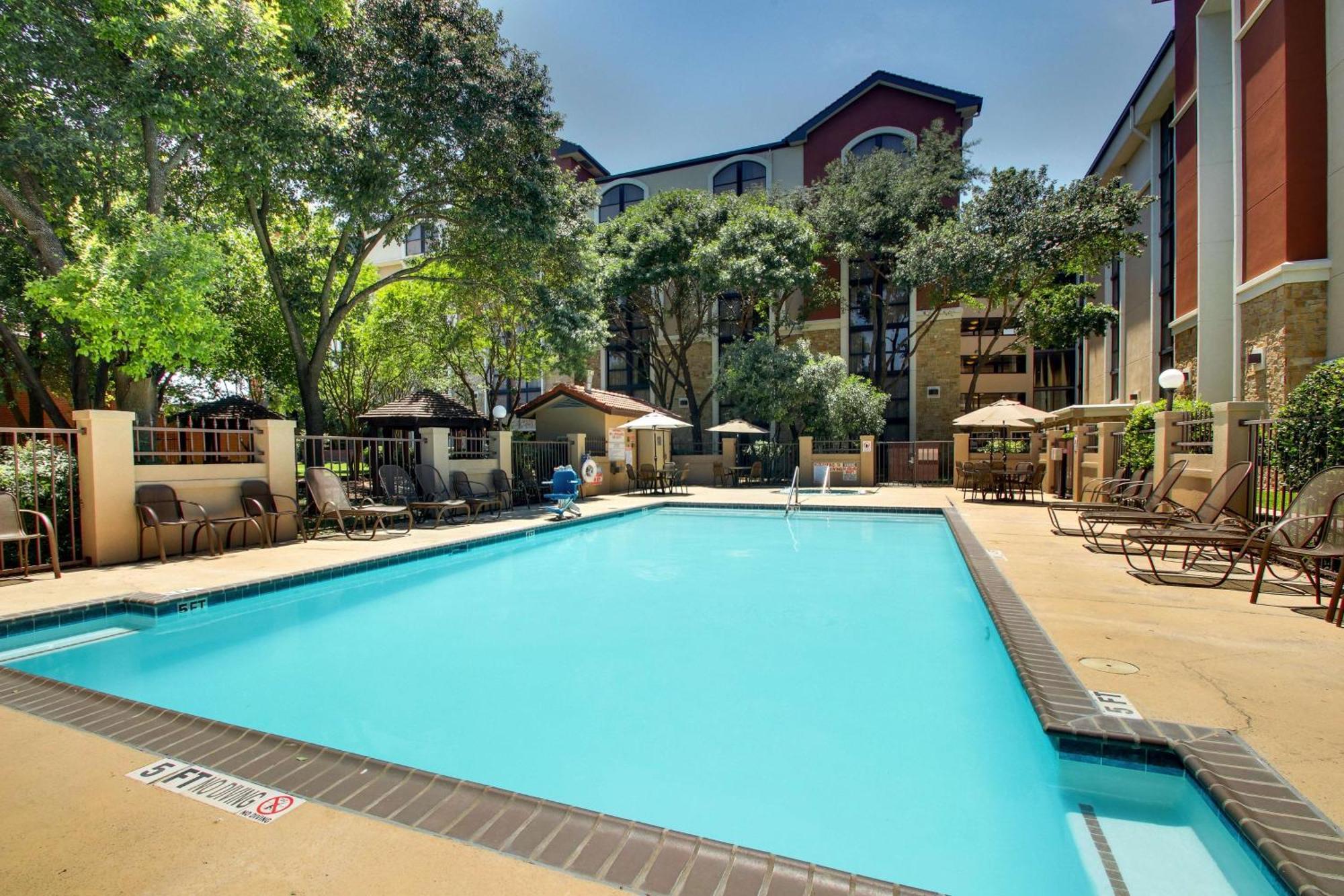 Drury Plaza Hotel San Antonio Airport Exterior foto